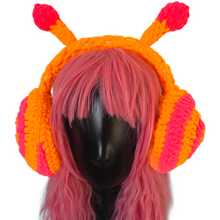 Trippy Snail Earmuffs 🐌